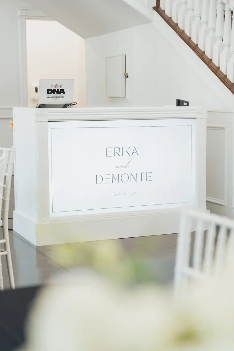 The welcome sign at the door