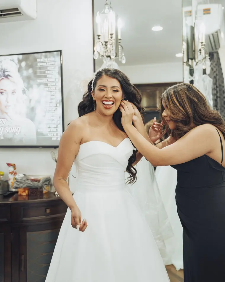 The bride and her mother